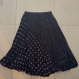 Polka-dotted skirt